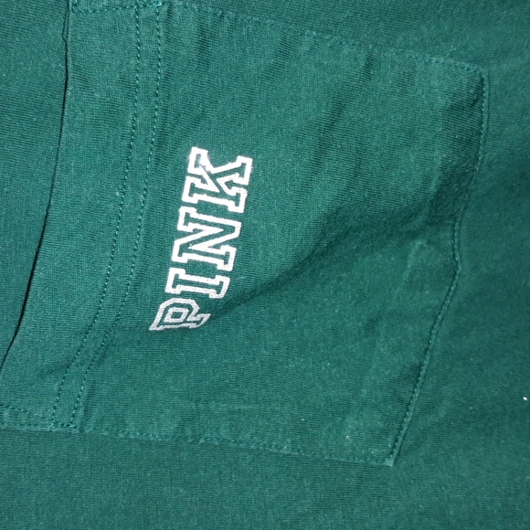 PINK Victoria Secret Campus Silver Glitter Logo T-Shirt 2021 - Picture 3 of 12